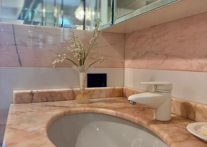 Couette-café Nuvola 3*