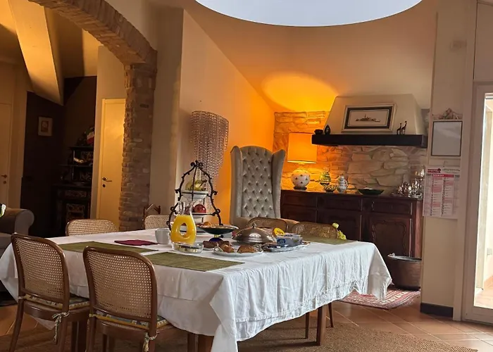 Nuvola Oda ve Kahvaltı Fiorano Modenese